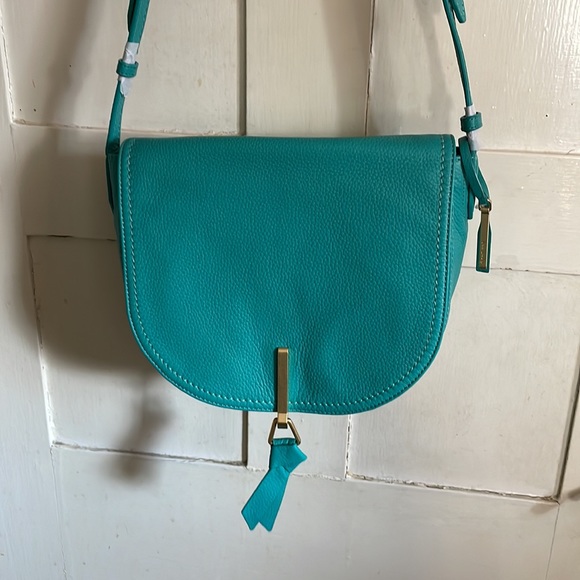 Vera Bradley Leather Carson Saddle Bag NWT - Picture 1 of 6